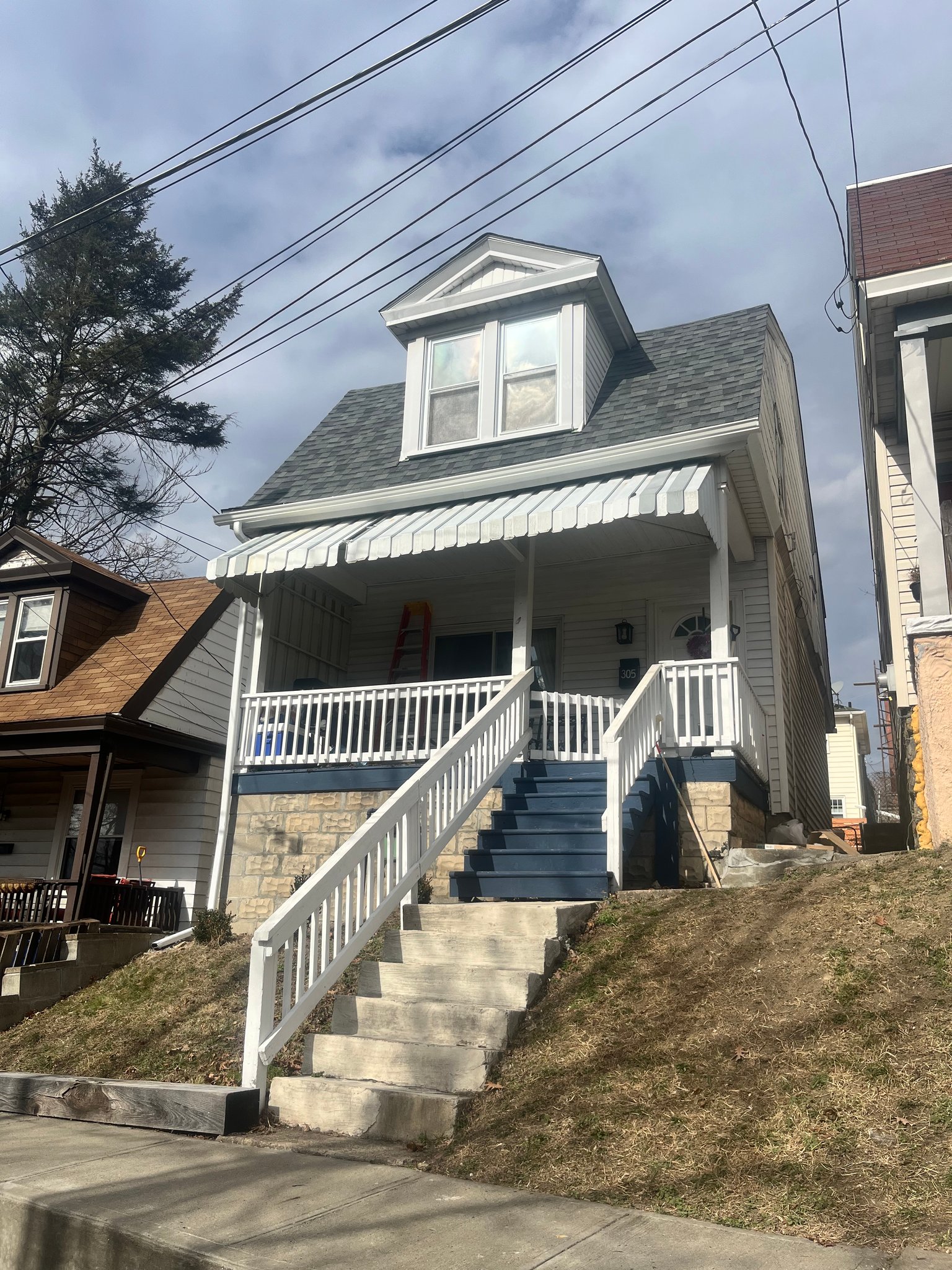 Pittsburgh House: 305 Paur St