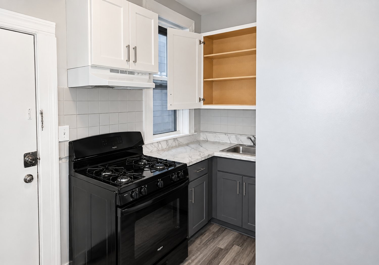 Passaic Apartment: 137 3rd St