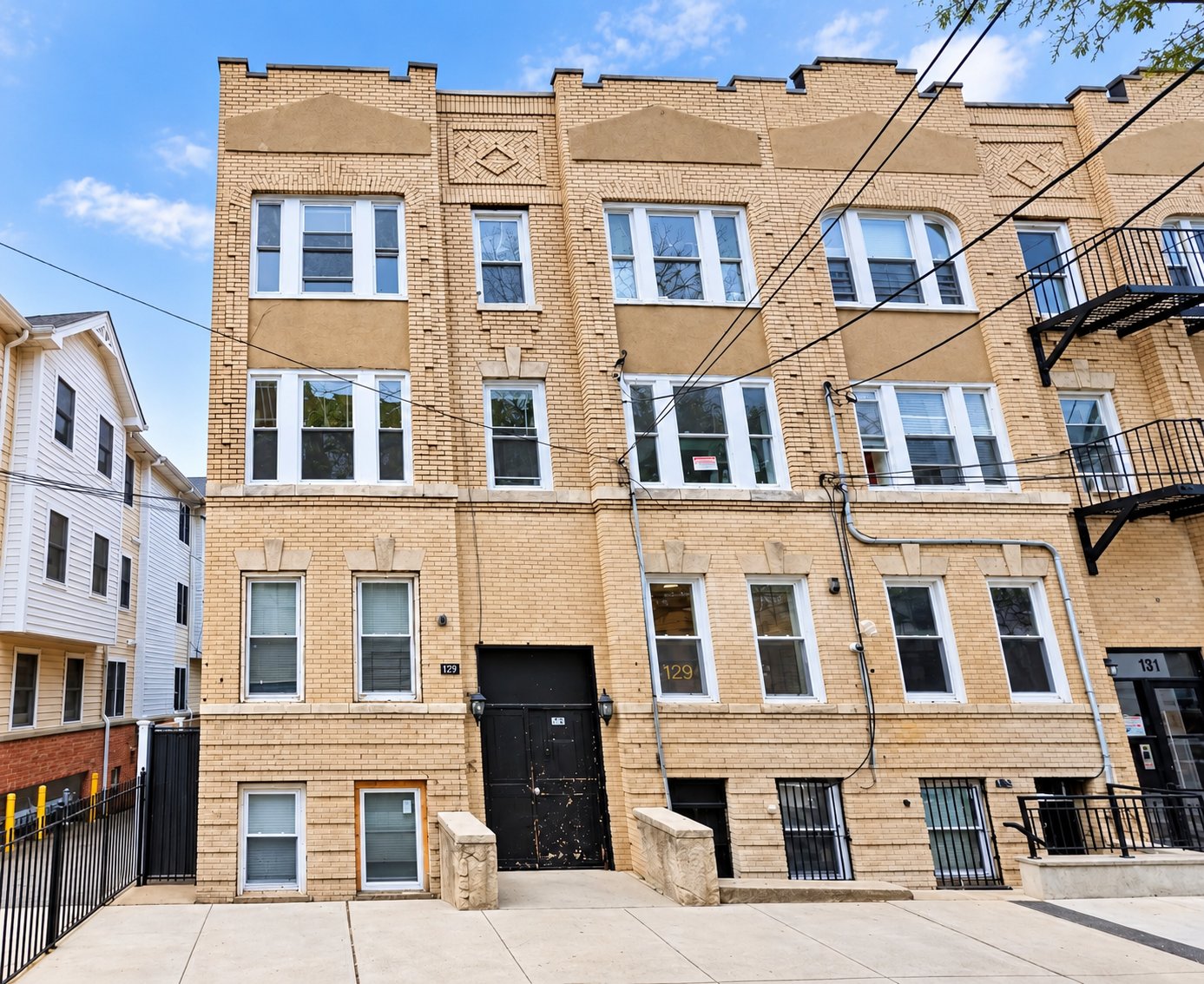 Jersey City Apartment: 159 Bergen Ave