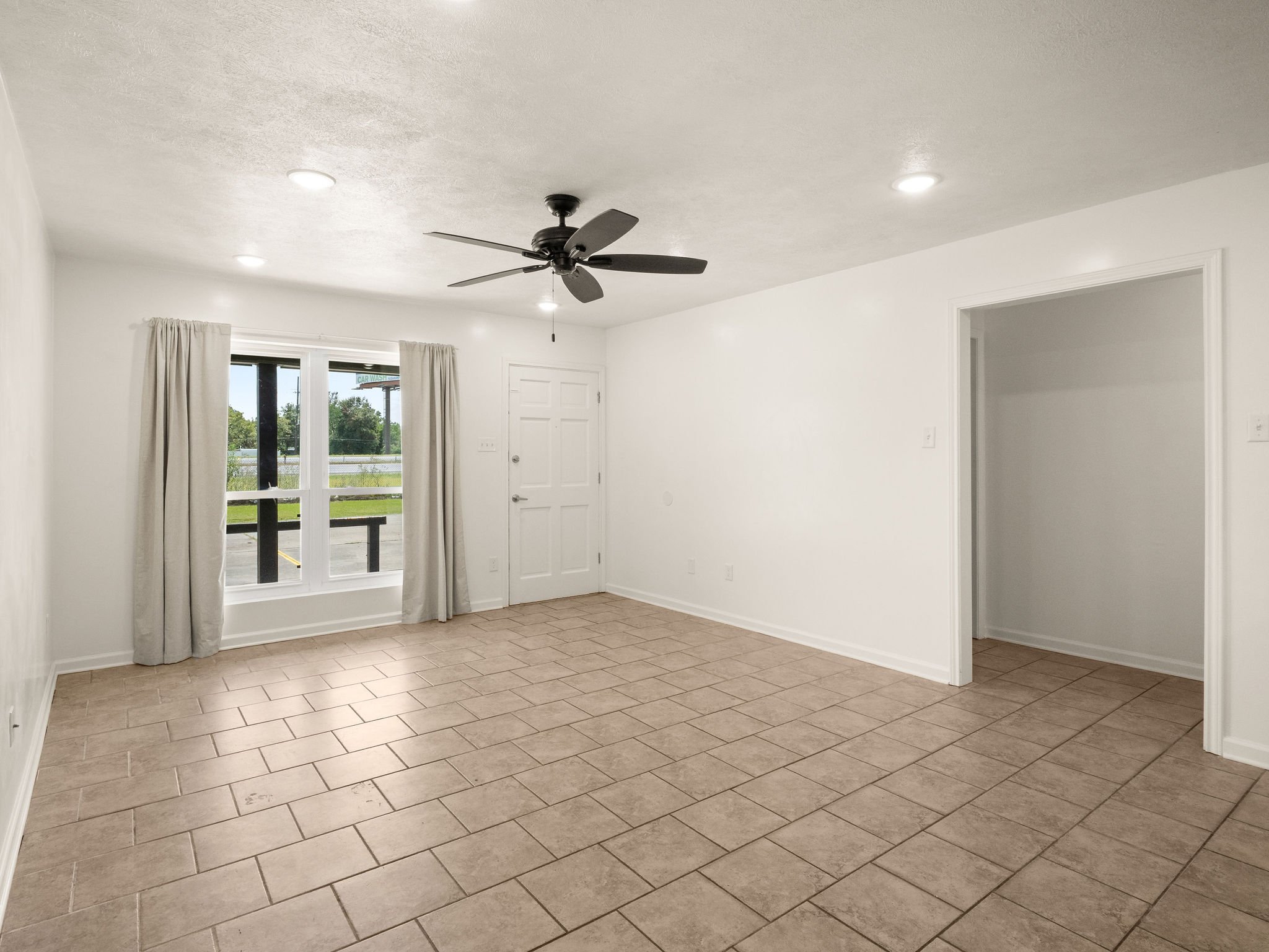 Lake Charles Apartment: 3322 Kingham St