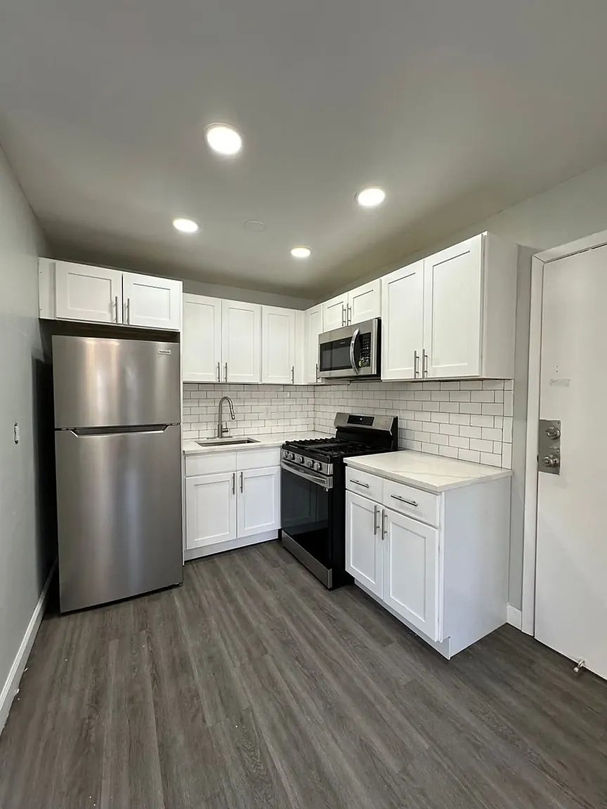 Plainfield Apartment: 346 Franklin Pl
