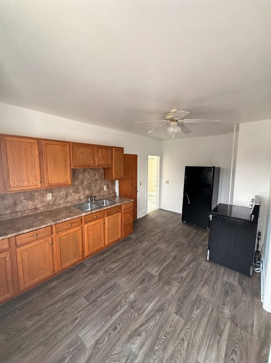 Pawcatuck Multiplex: 65 Moss St