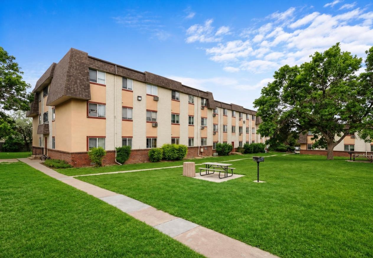 Thornton Condo: 707 W 96th Avenue