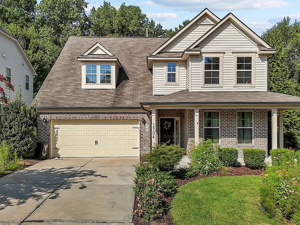 Wake Forest House: 2304 Everstone Rd