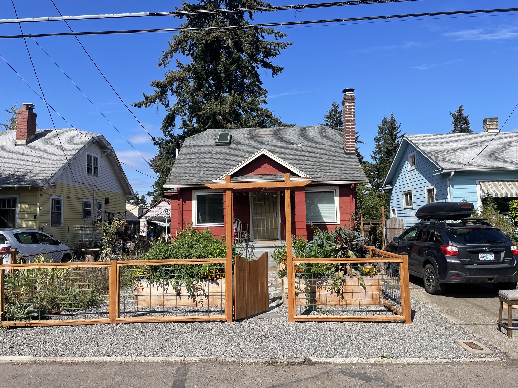 Portland House: 3331 N Farragut St.