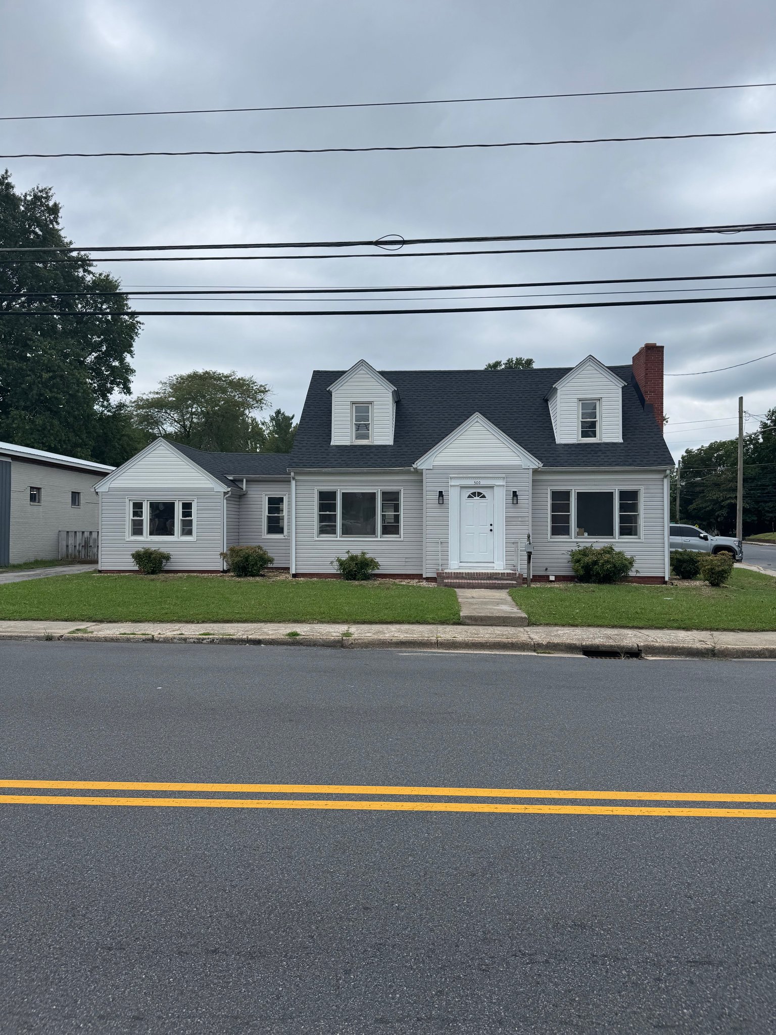 Salisbury House: 500 E Vine