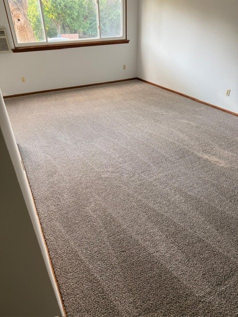 Brooklyn Center Apartment: 4819 Azelia Avenue North