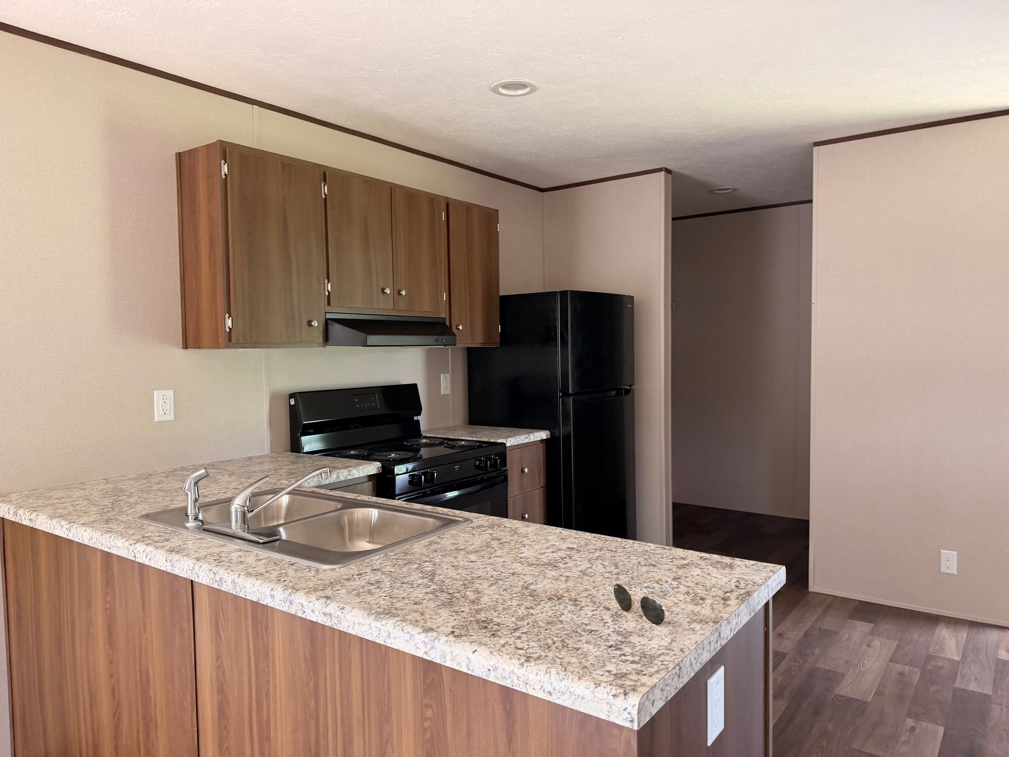 Knoxville Other: 833 Lovell Rd