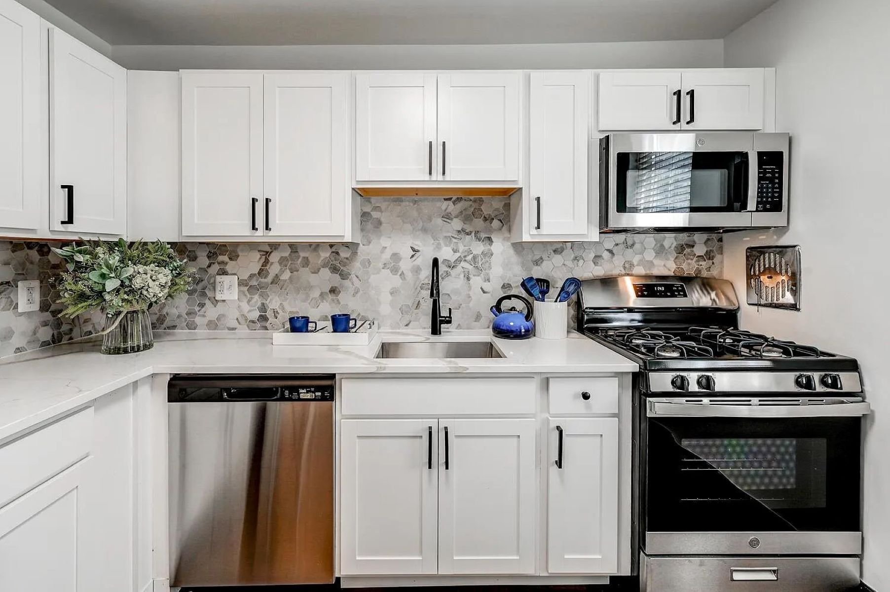 Baltimore Apartment: 4000 Linkwood Road