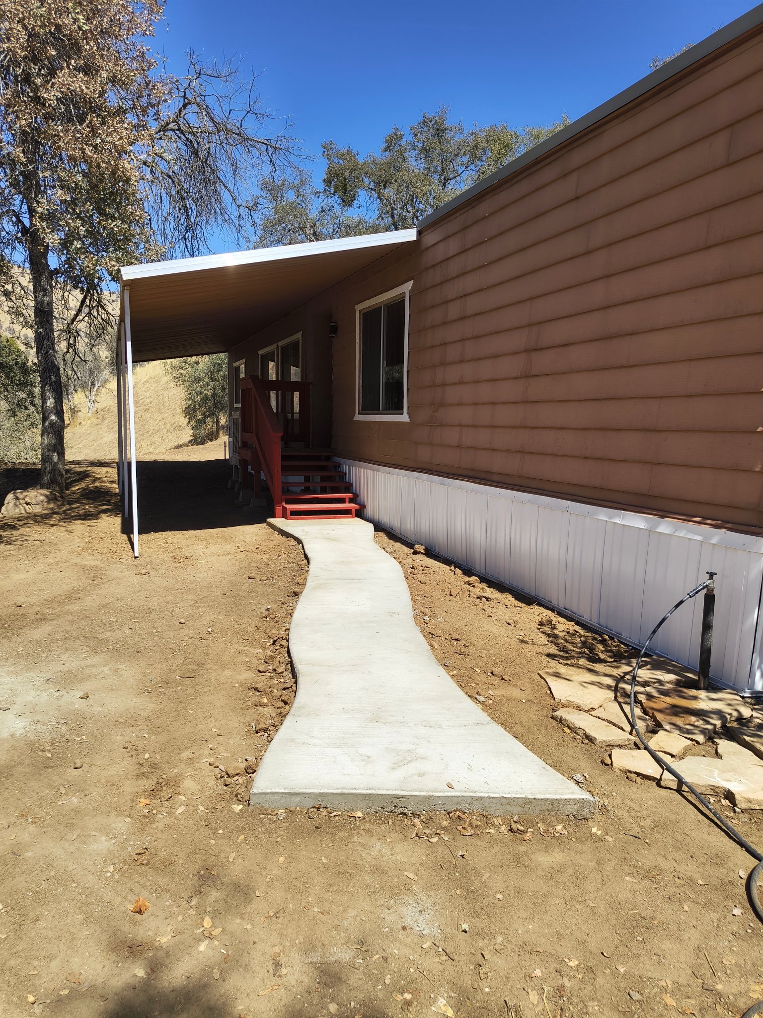 Squaw Valley House: 35468 E KINGS CANYON RD