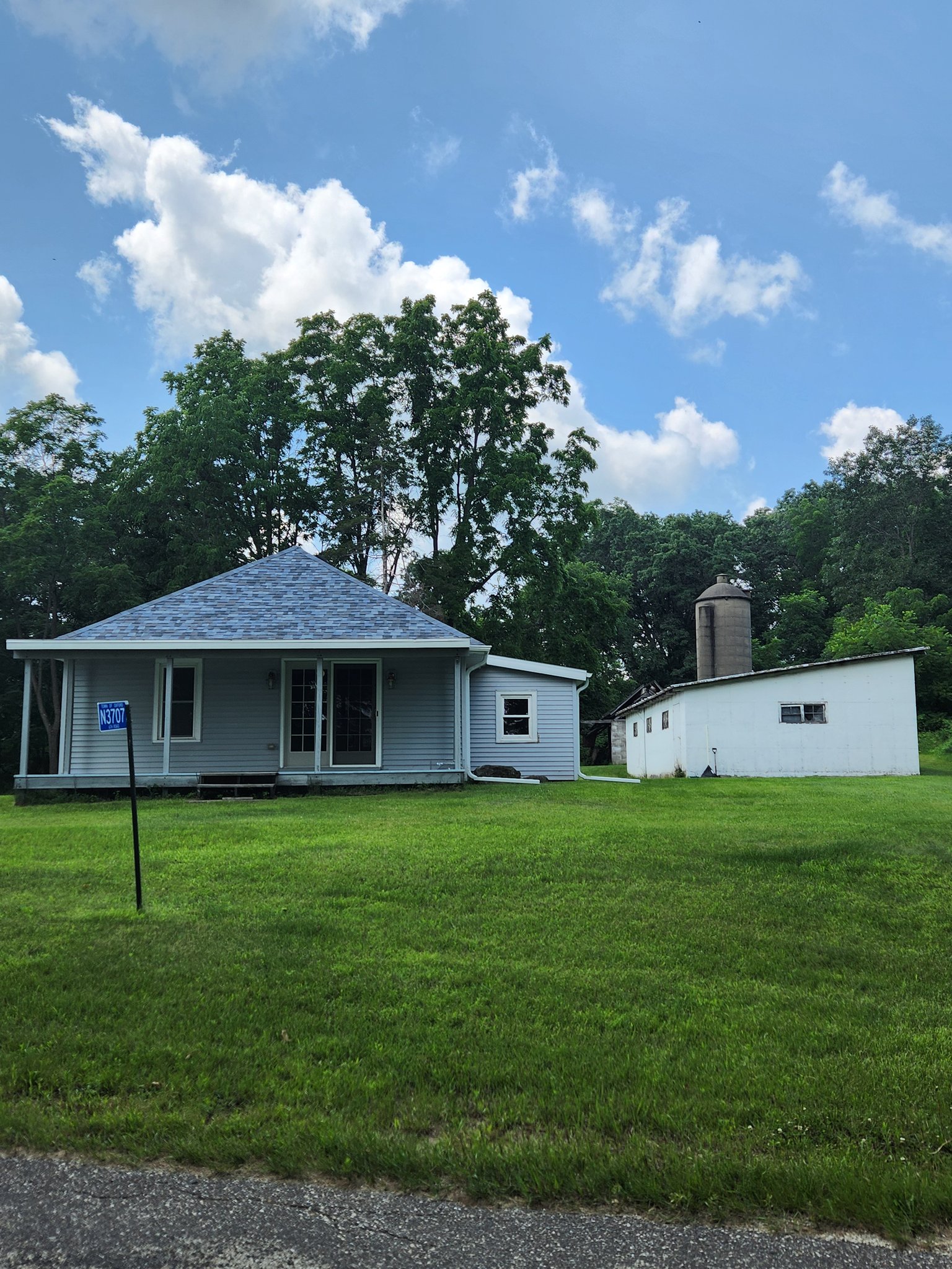 Oxford House: 3707 6th rd