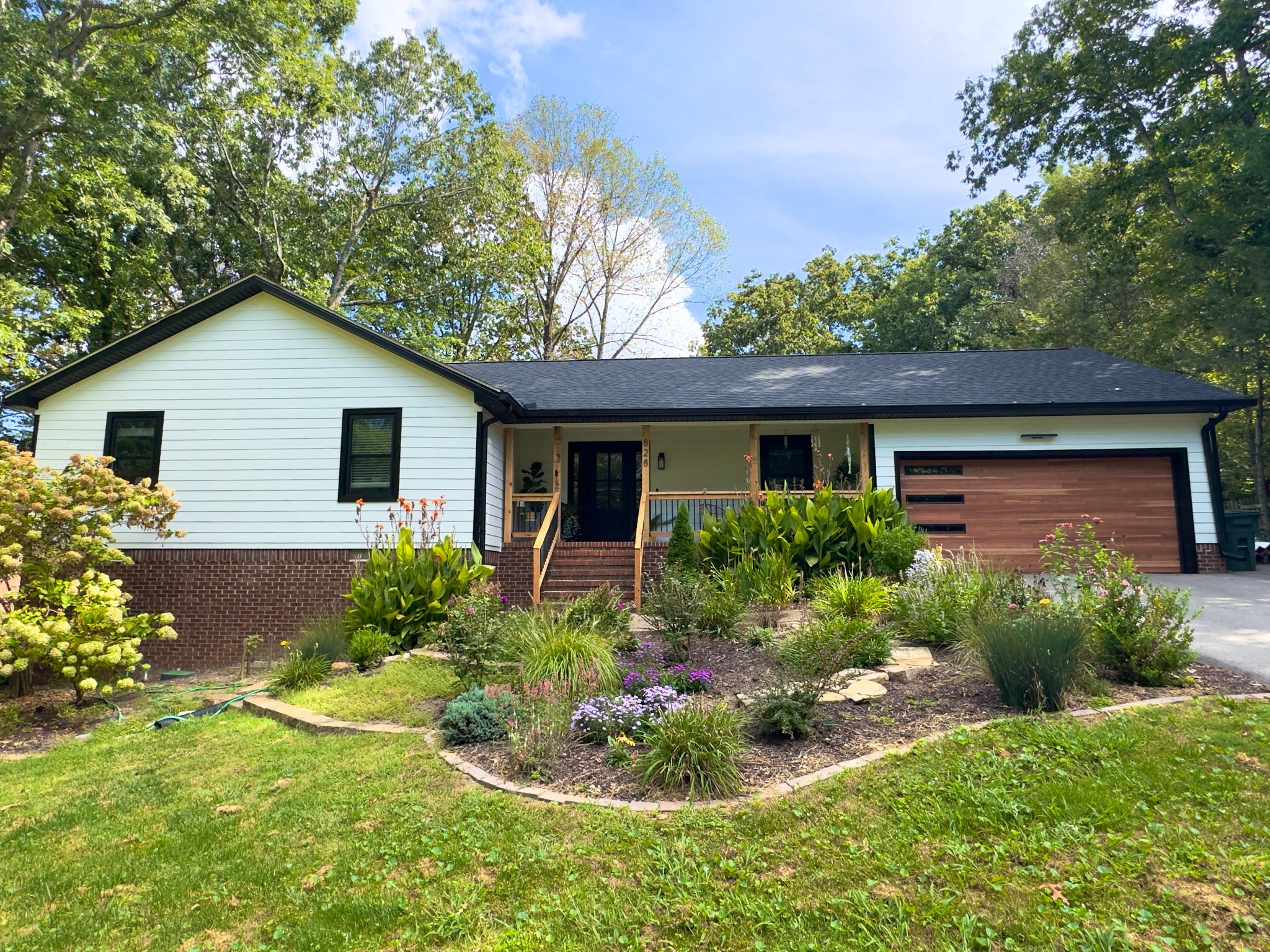 Signal Mountain House: 828 Murrell Rd