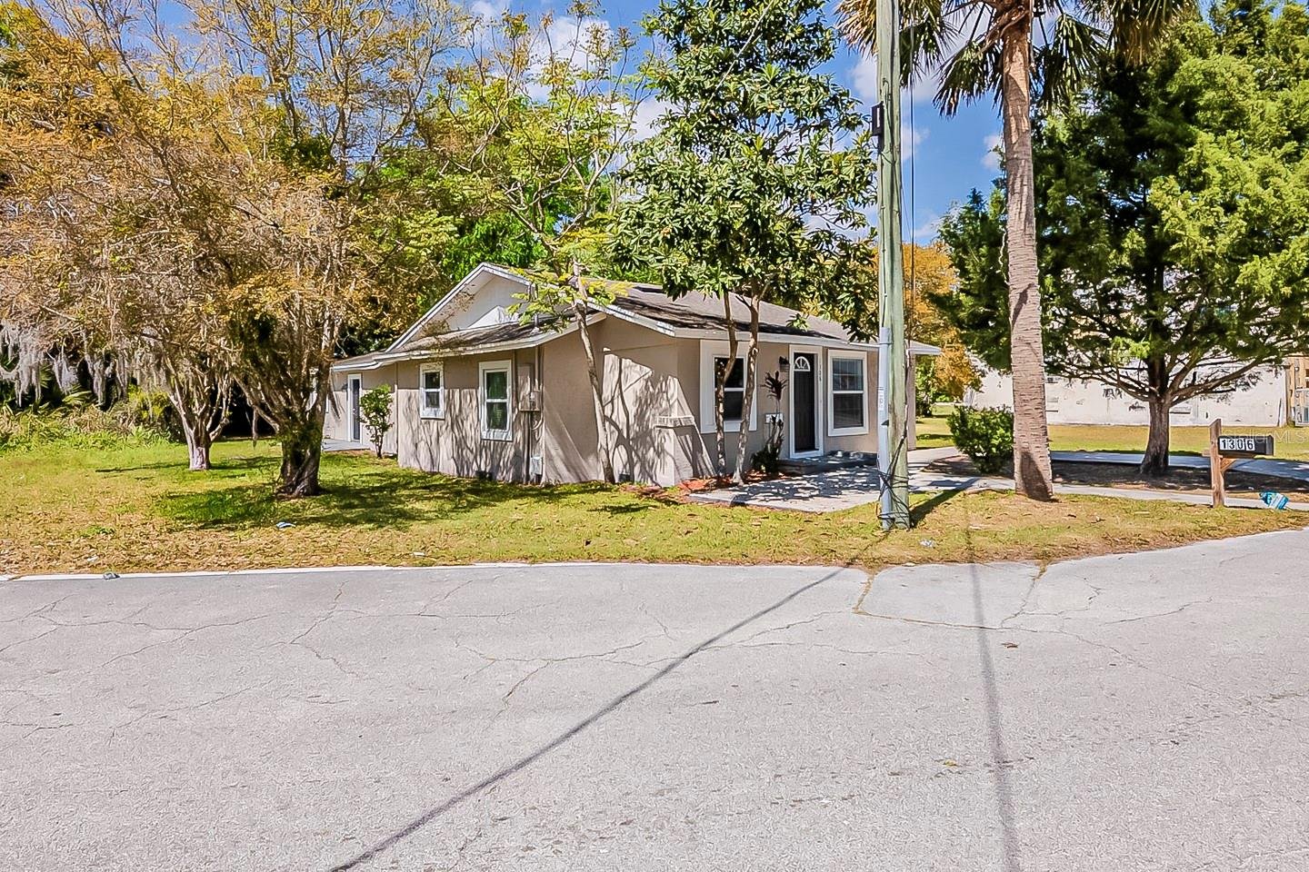 sanford House: 1306 Shepherd ave