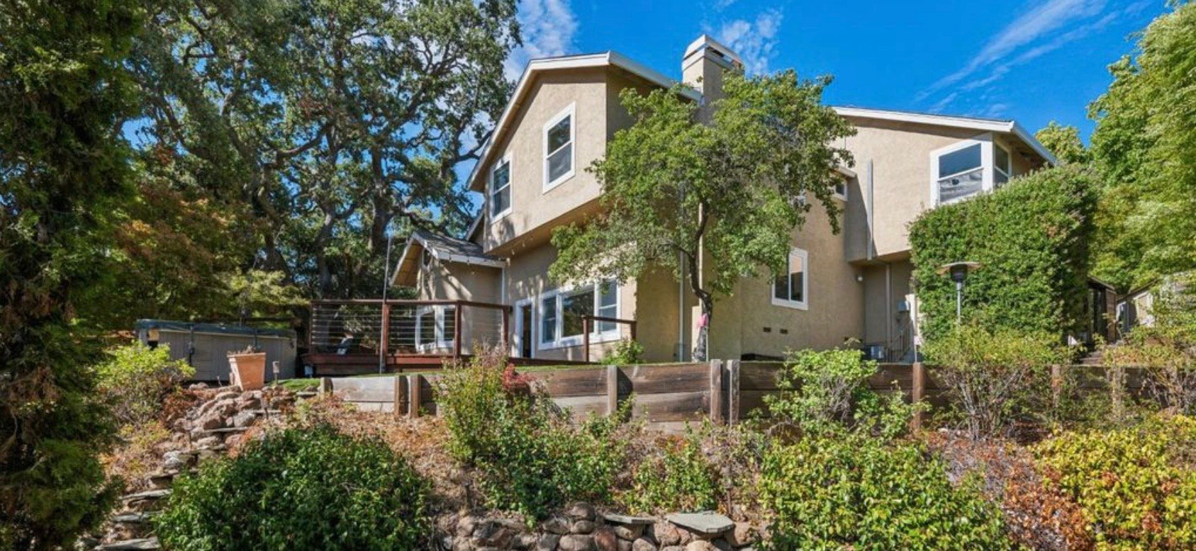 Novato House: 52 Woodleaf Ct