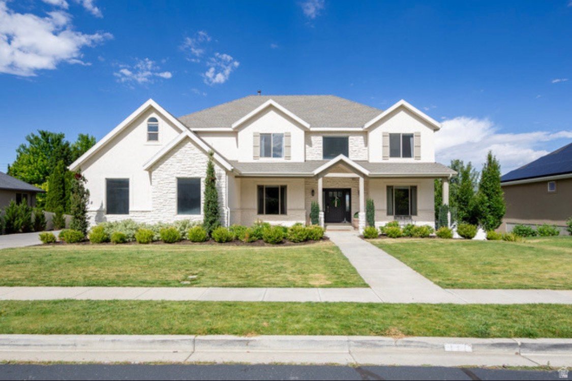 Alpine House: 868 Braddock Ln