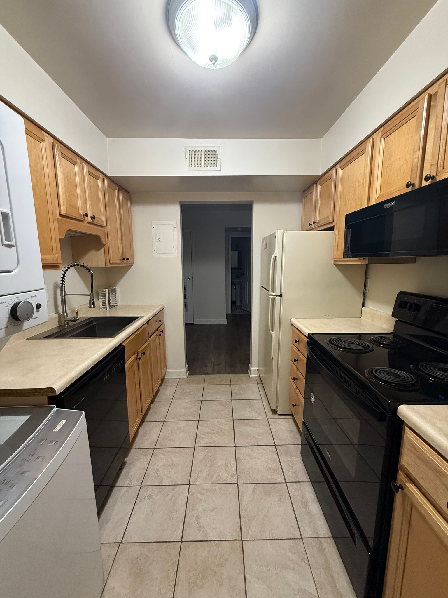 Greenbelt Condo: 6930 Hanover Pkwy
