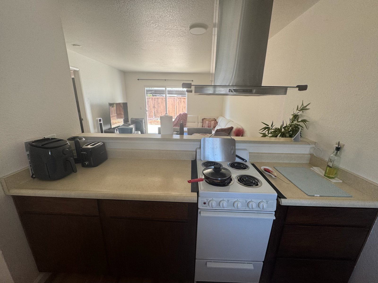 Fremont Townhome: 37987 Vallejo St
