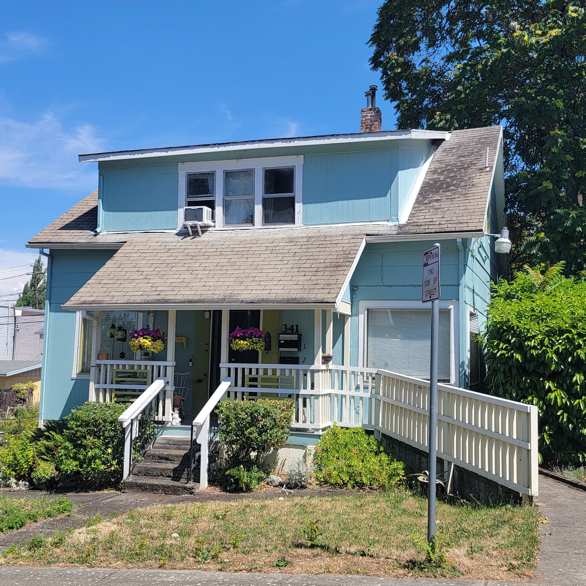 Roseburg Apartment: 341 Rose St