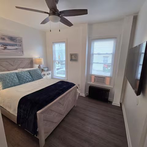 Ocean Grove Apartment: 91 Main Avenue