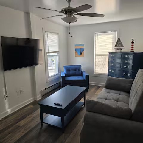Ocean Grove Apartment: 91 Main Avenue