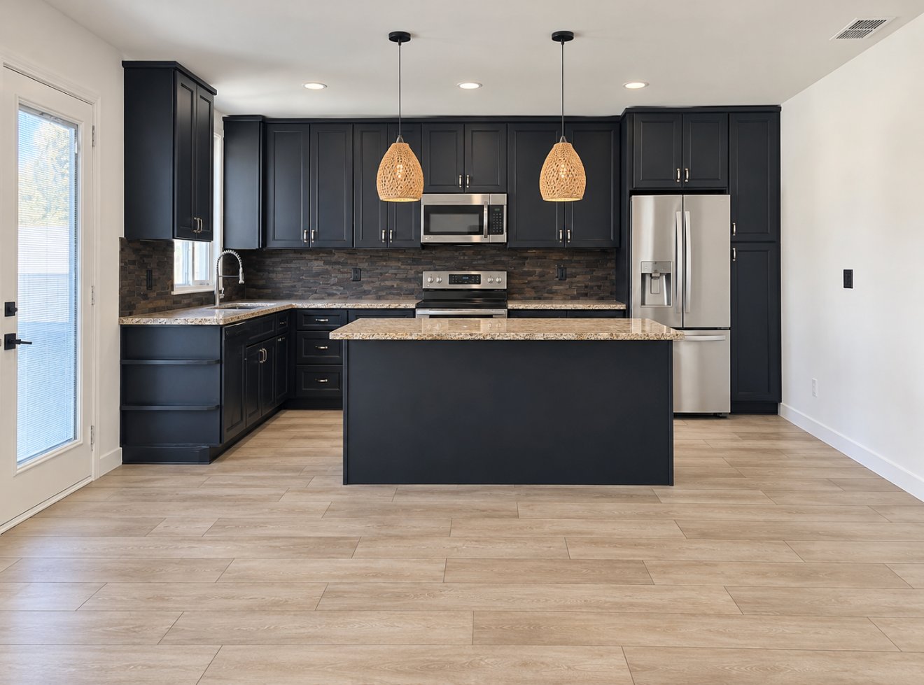 Sacramento House: 39 Saint Marie Cir