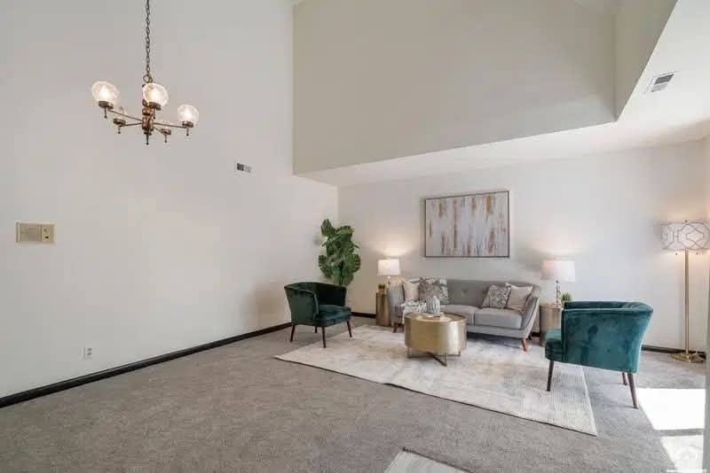 Lawrence Condo: 2620 W 24th Ter