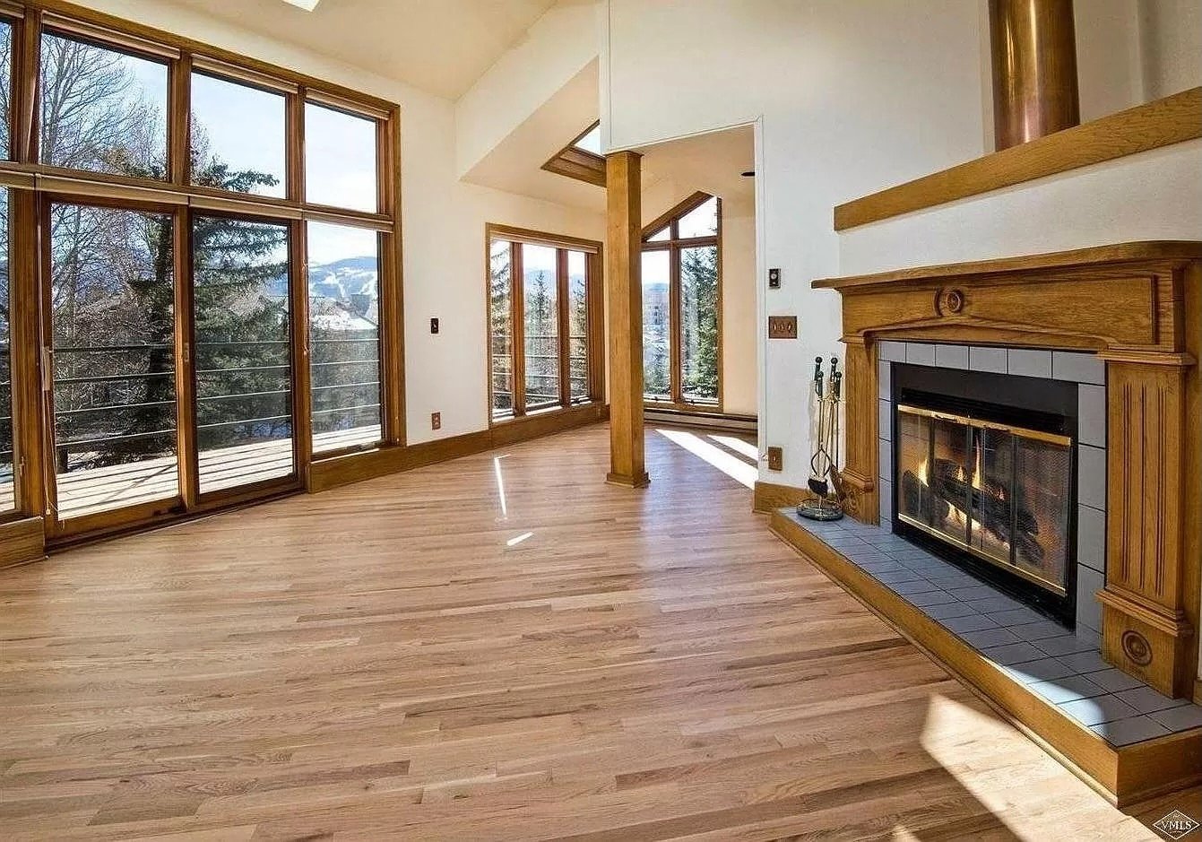 Avon Townhome: 3050 Wildridge Rd