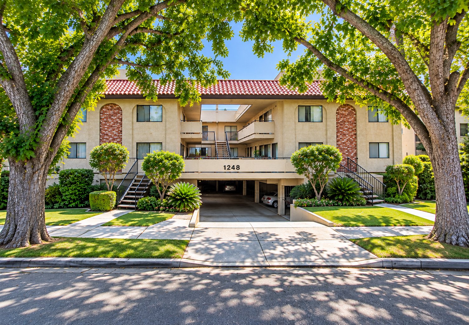 Glendale Condo: 1248 Mariposa
