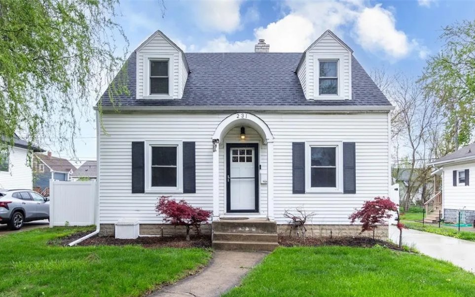 Ferndale House: 1 Academy street