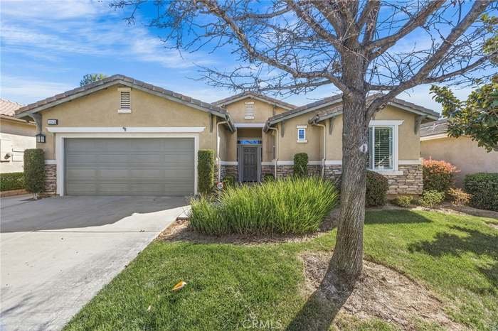 Beaumont House: 1310 Sunburst City