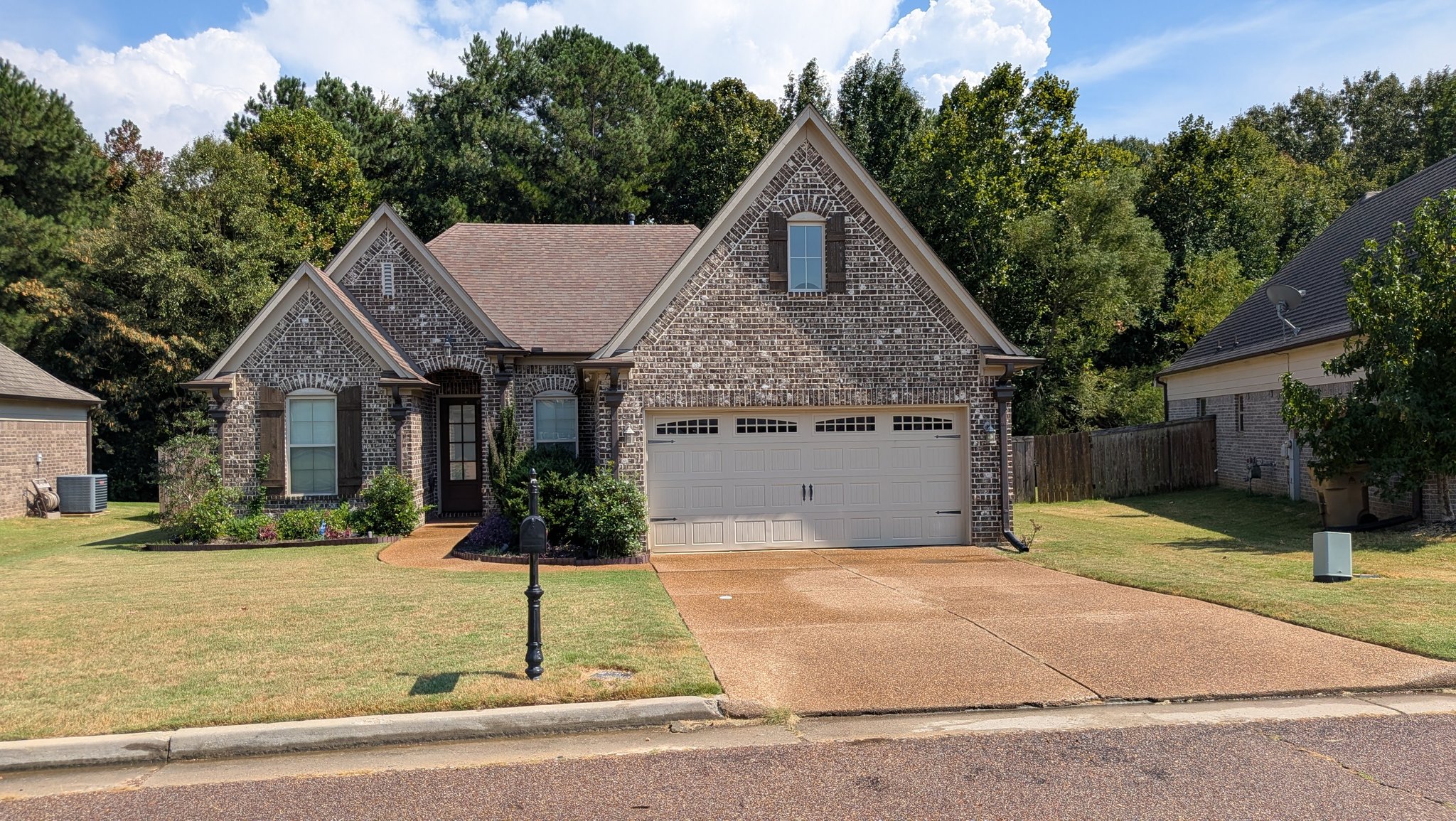 Memphis House: 7571 Bevy Ridge Cv