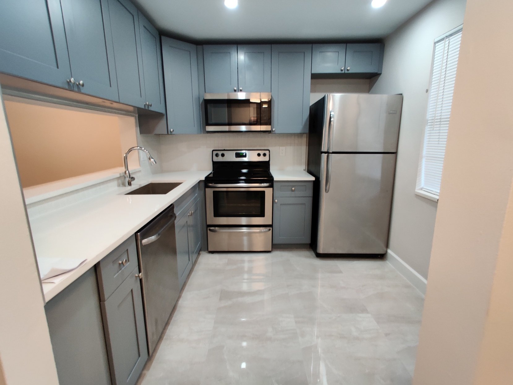 CORAL SPRINGS Condo: 8750 ROYAL PALM BLVD