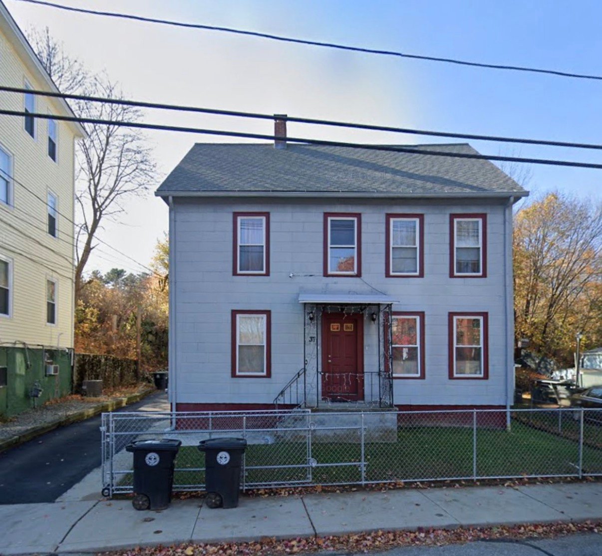 Southbridge Apartment: 37 Crystal st, Apt 2