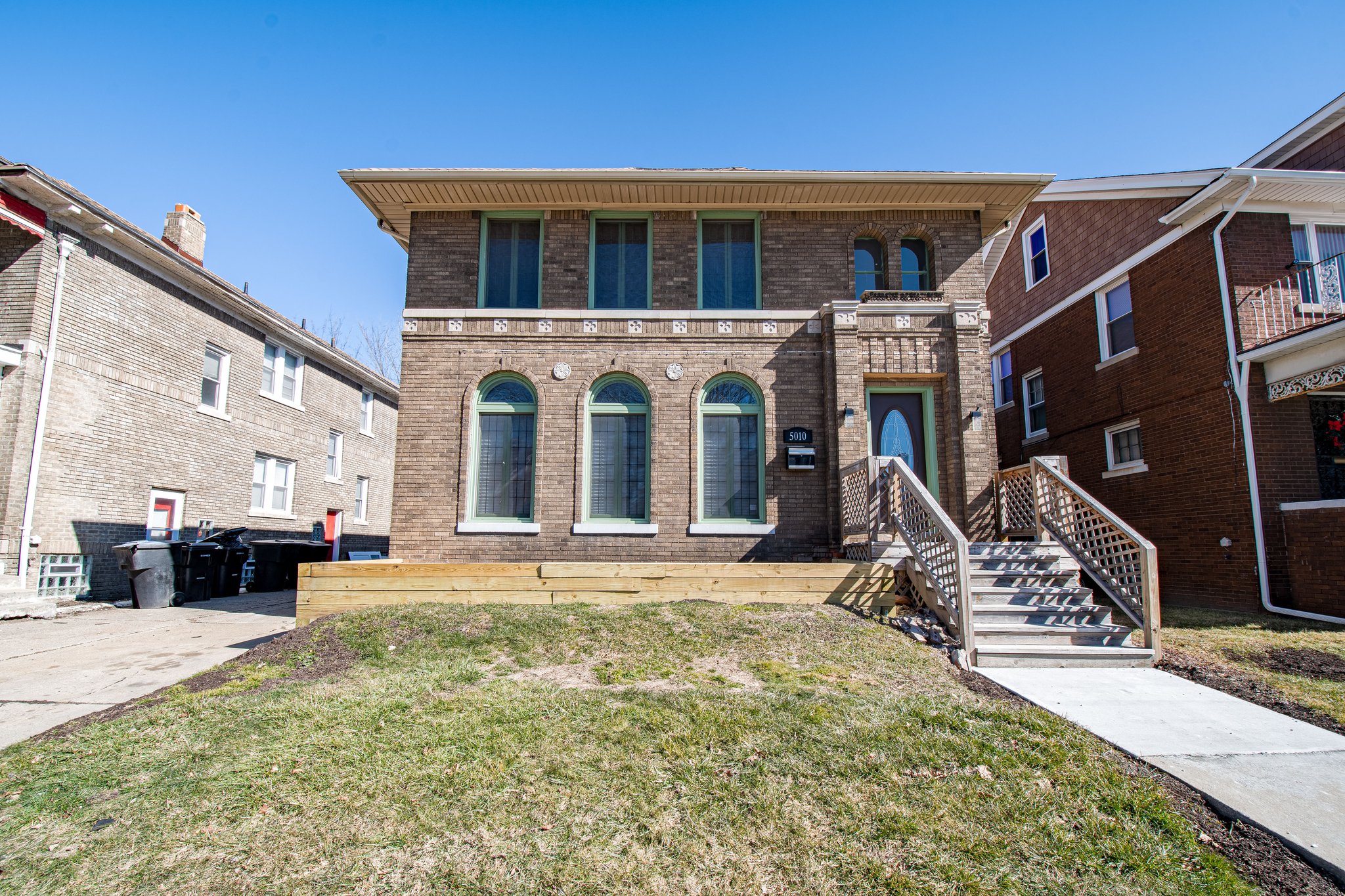 Detroit Townhome: 5010 Burns