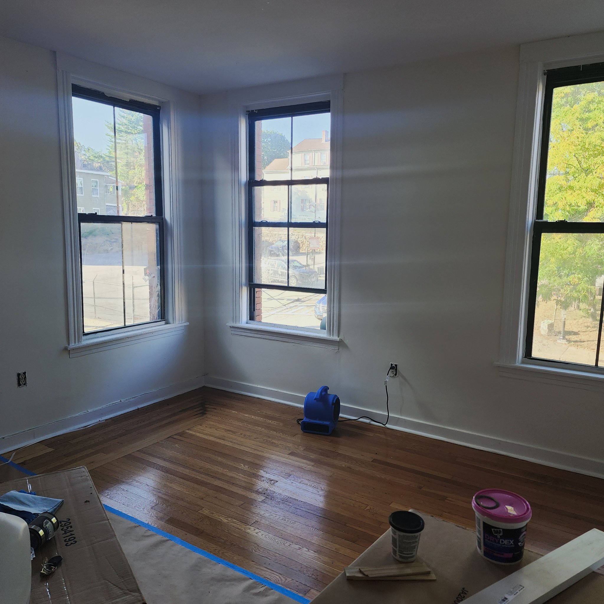 Worcester Apartment: 43 Austin St