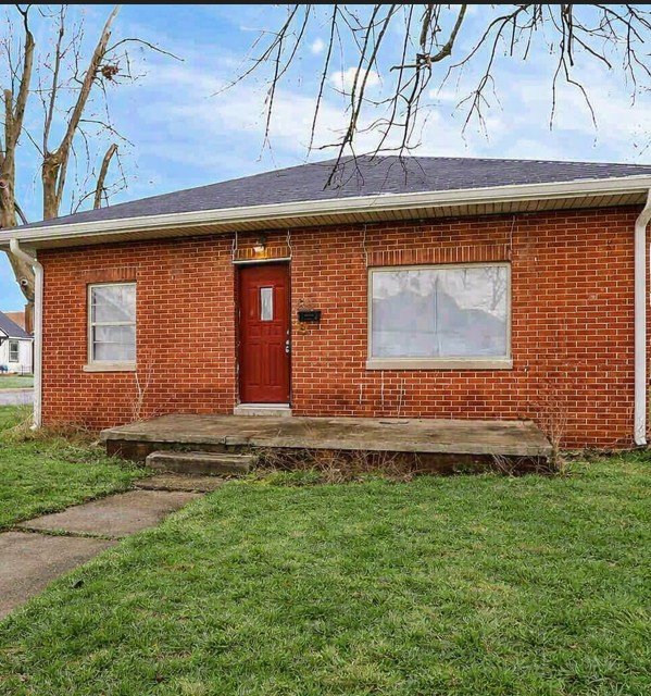 Kokomo House: 824 W Elm