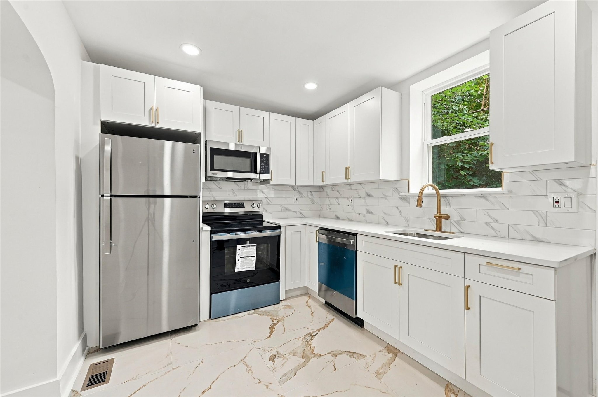 Philadelphia Townhome: 1224 N Saint Bernard St