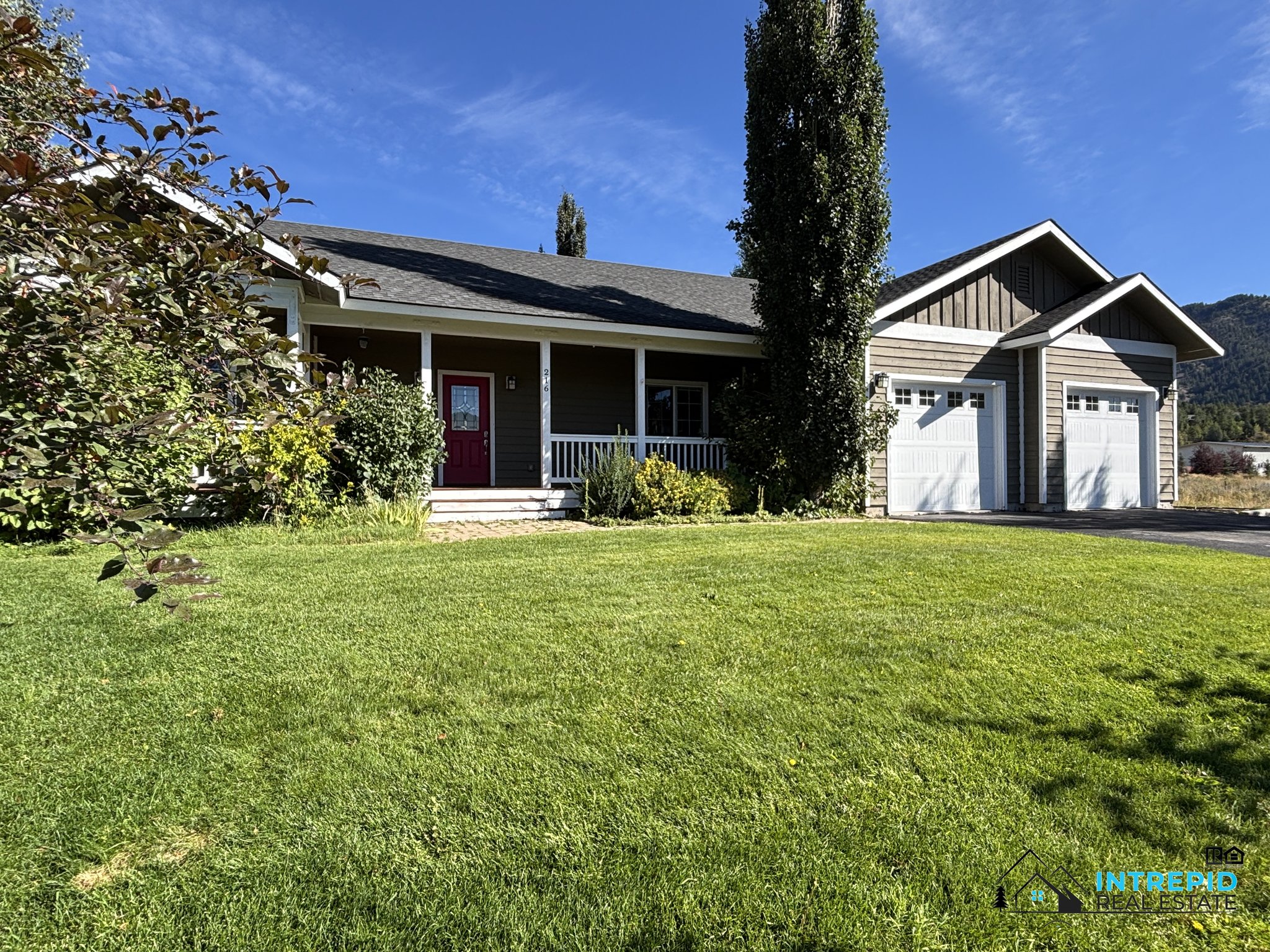 Alpine House: 216 Columbine Street