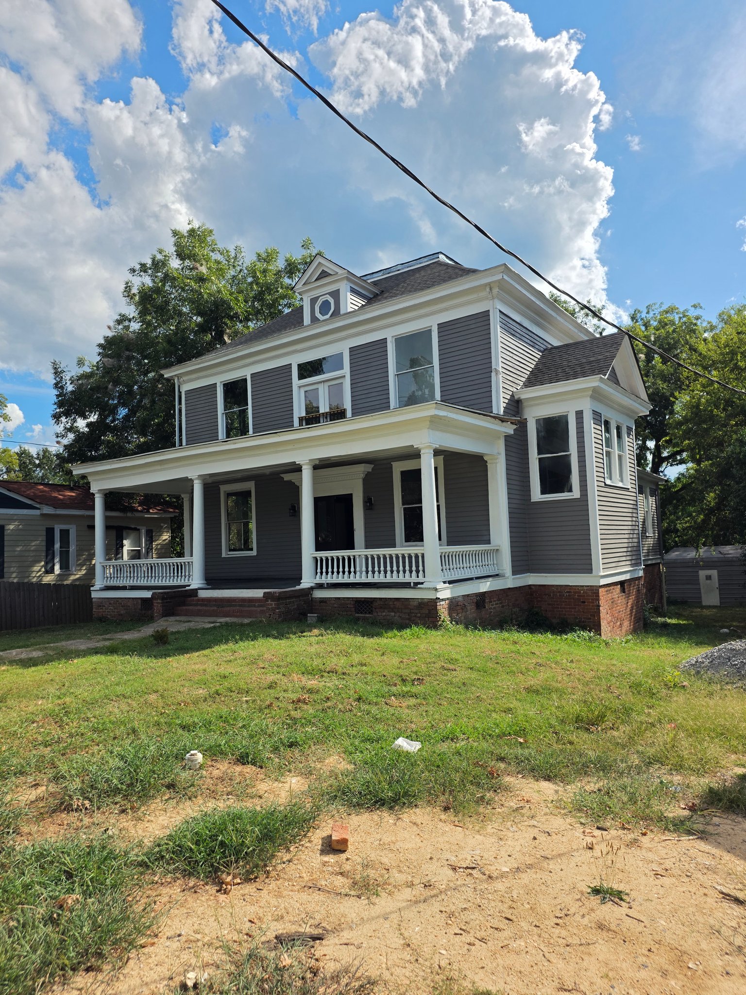 Chester House: 140 Wylie St