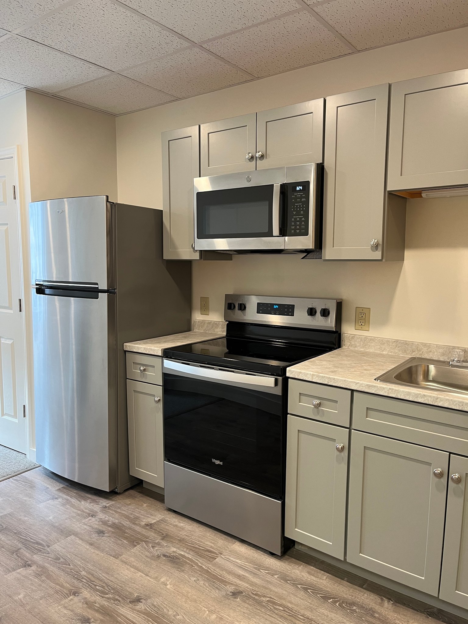 PORTSMOUTH Apartment: 39 Pleasant Street