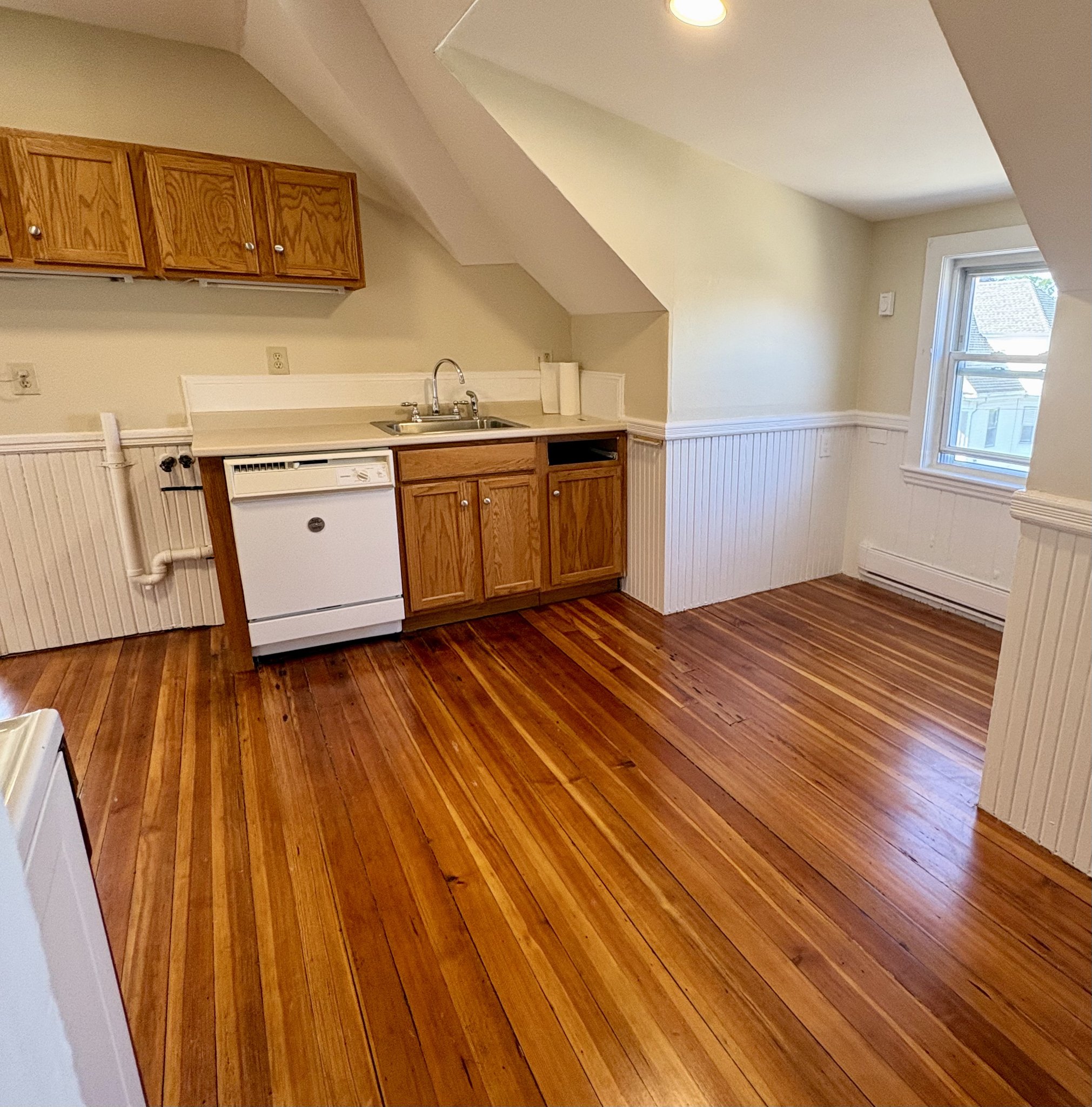Quincy Multiplex: 137 Whitwell St 3