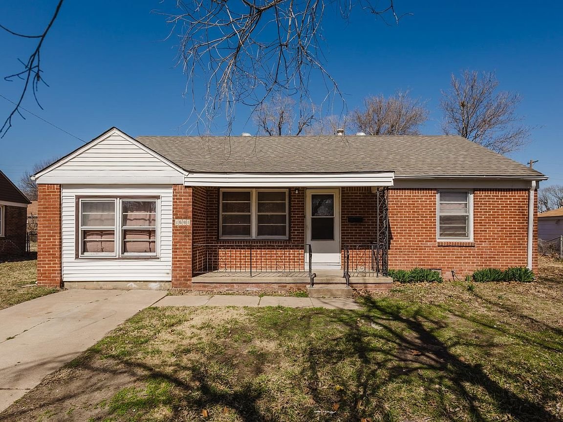 Wichita House: 1681 Kenmar St