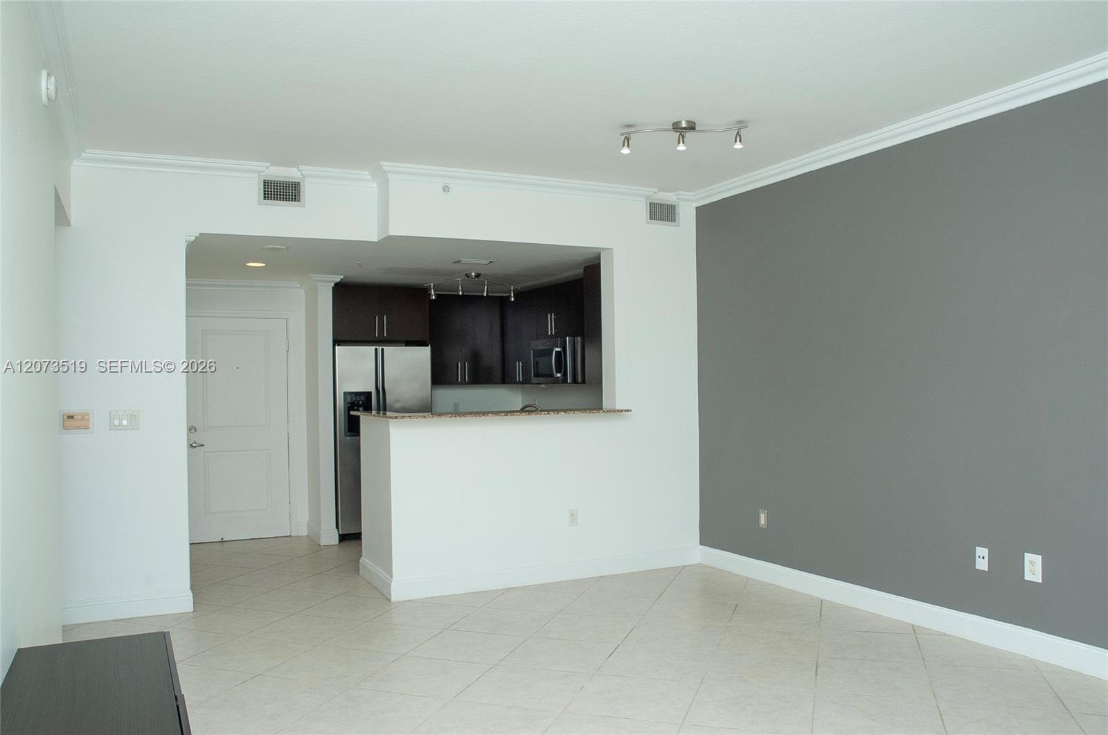 Miami Condo: 10 Aragon Ave # 703