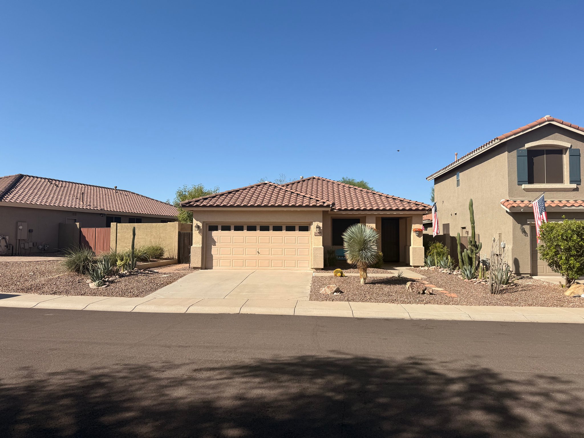 Anthem House: 39730 N Bridlewood Way