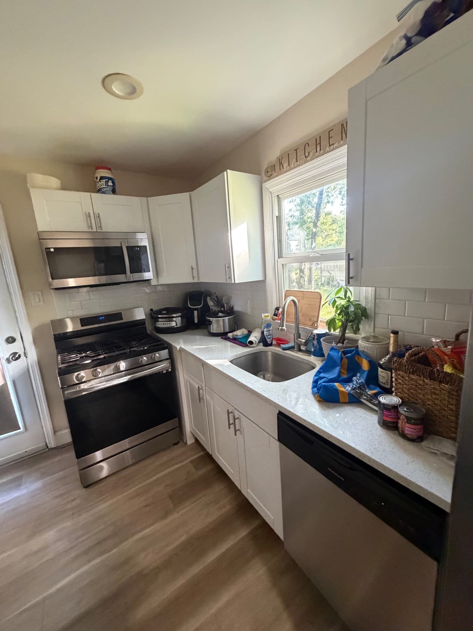 Egg Harbor City House: 408 Apple Rd