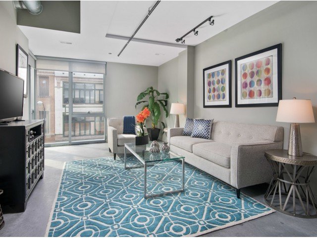 Chicago Condo: 1248 N Milwaukee Ave