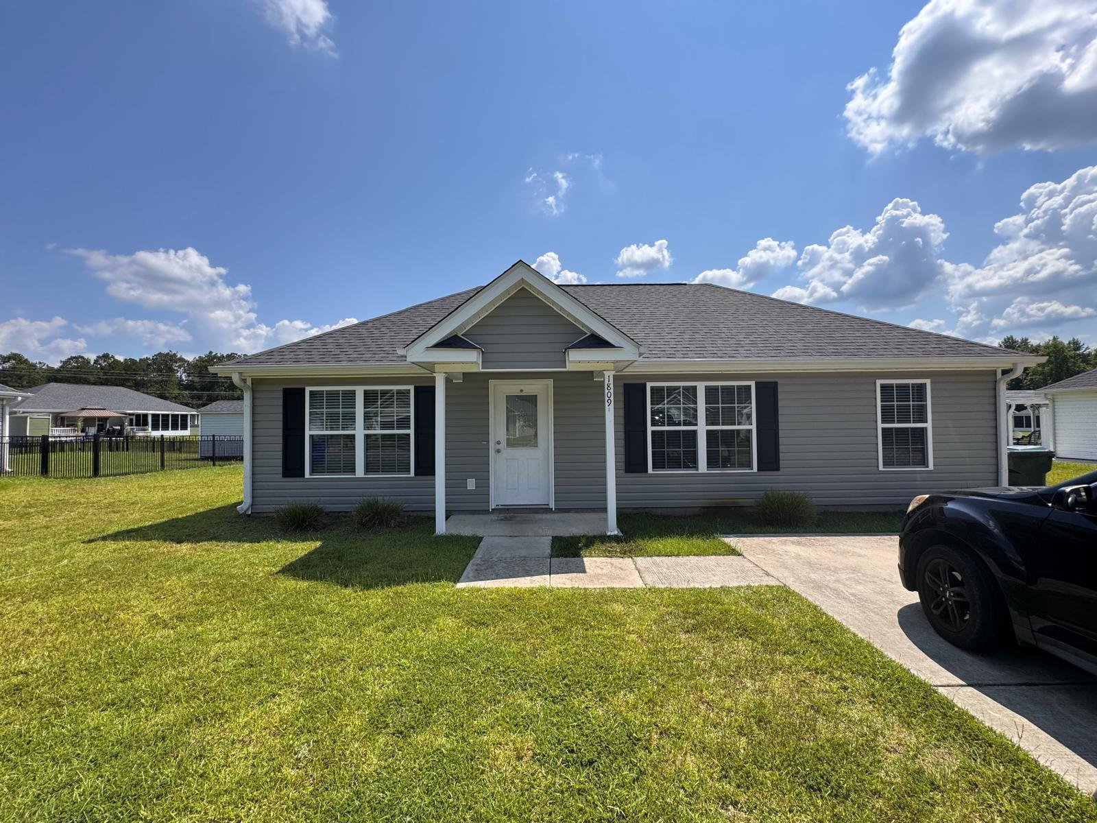 Conway House: 1809 Heirloom Dr