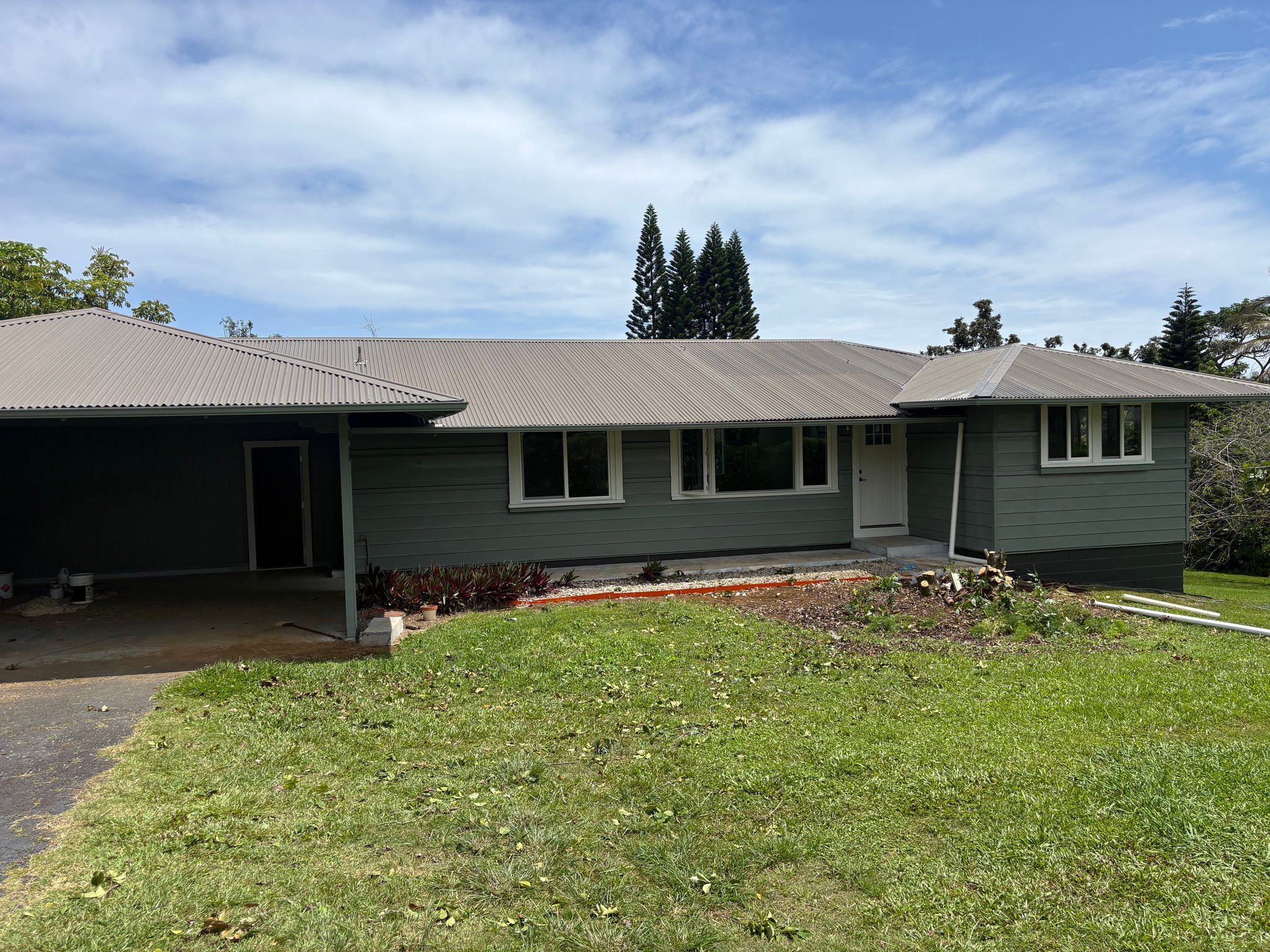 Honokaa House: 45-3334 Kou St