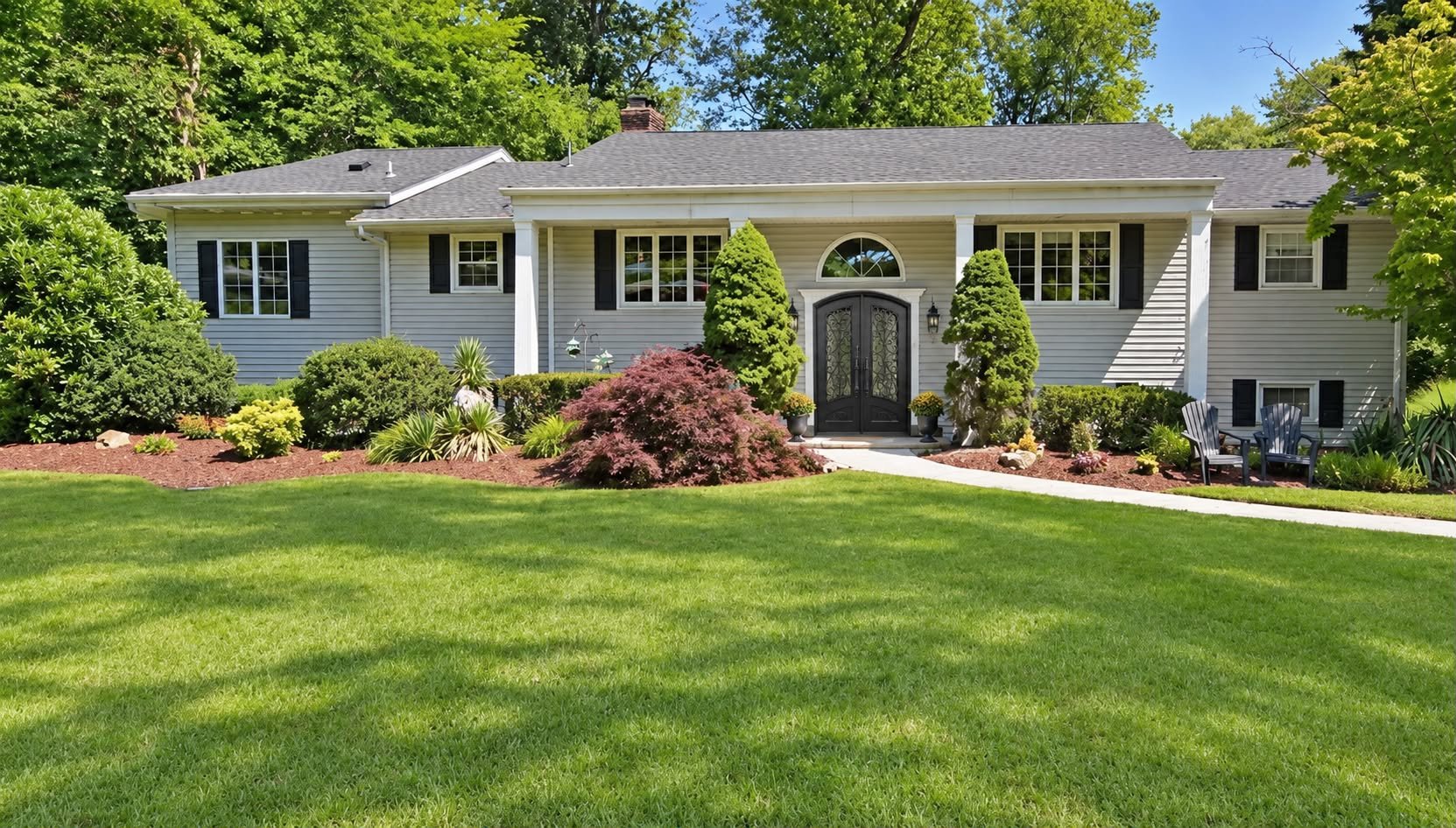 Woodcliff Lake House: 12 heatherhill Lane