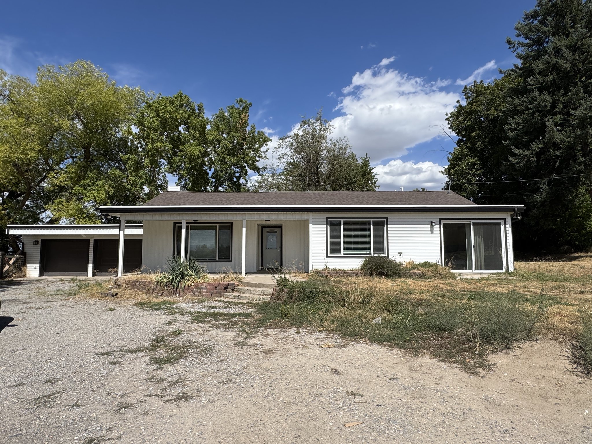 Logan House: 2789 N 1600 E